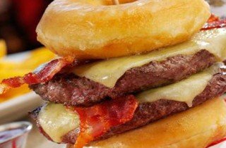 2000 calorie doughnut burger