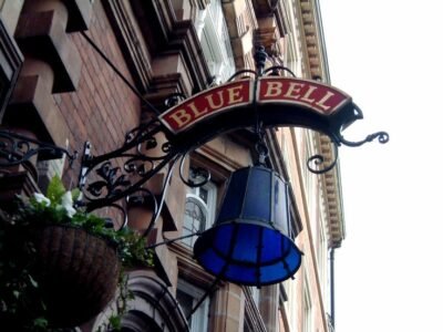 25 of The Best Traditional Hanging Pub-Signs