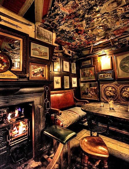 The Nags Head, Knightsbridge